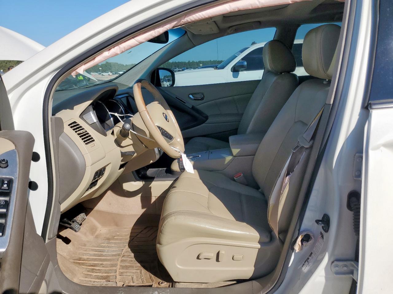 2012 Nissan Murano S - Image 7