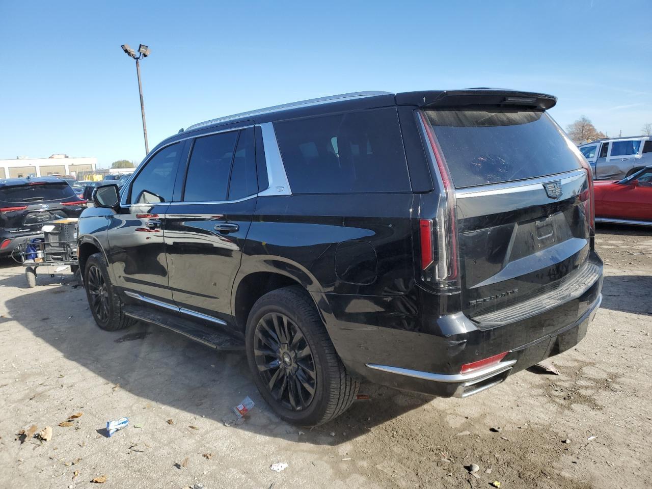 2023 Cadillac Escalade Premium Luxury - Image 2