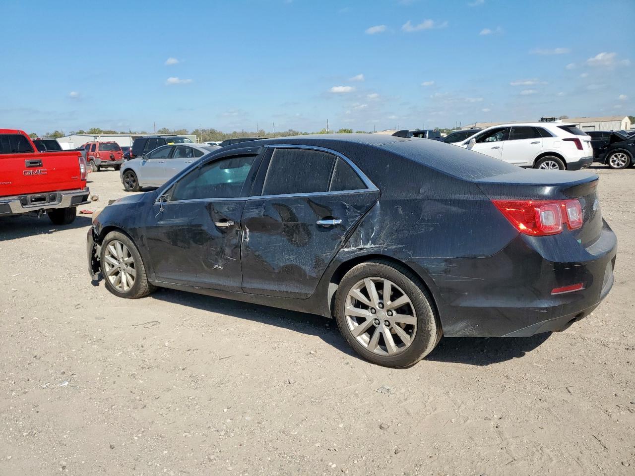 2014 Chevrolet Malibu Ltz - Image 2