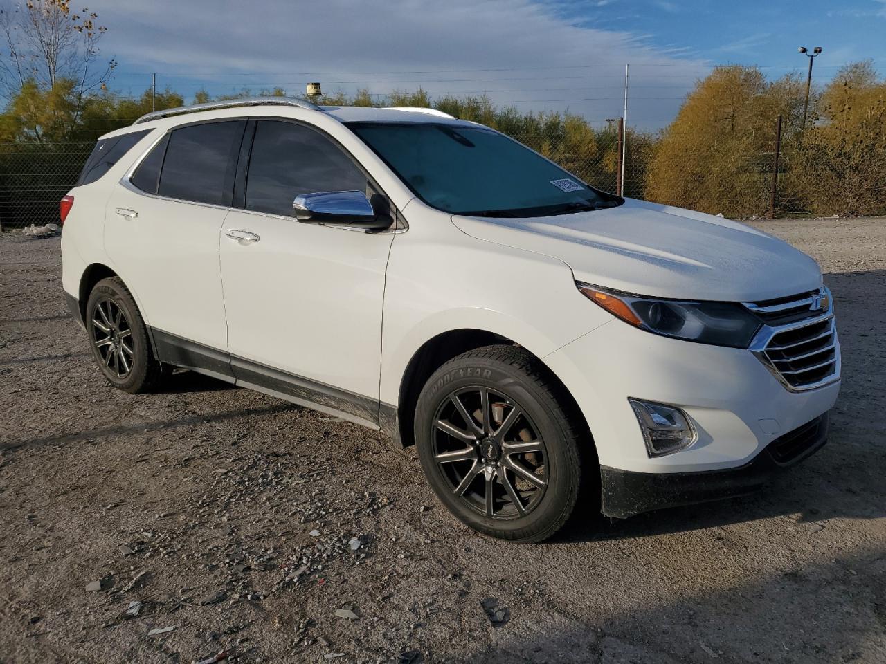 2018 Chevrolet Equinox Premier - Фото 4
