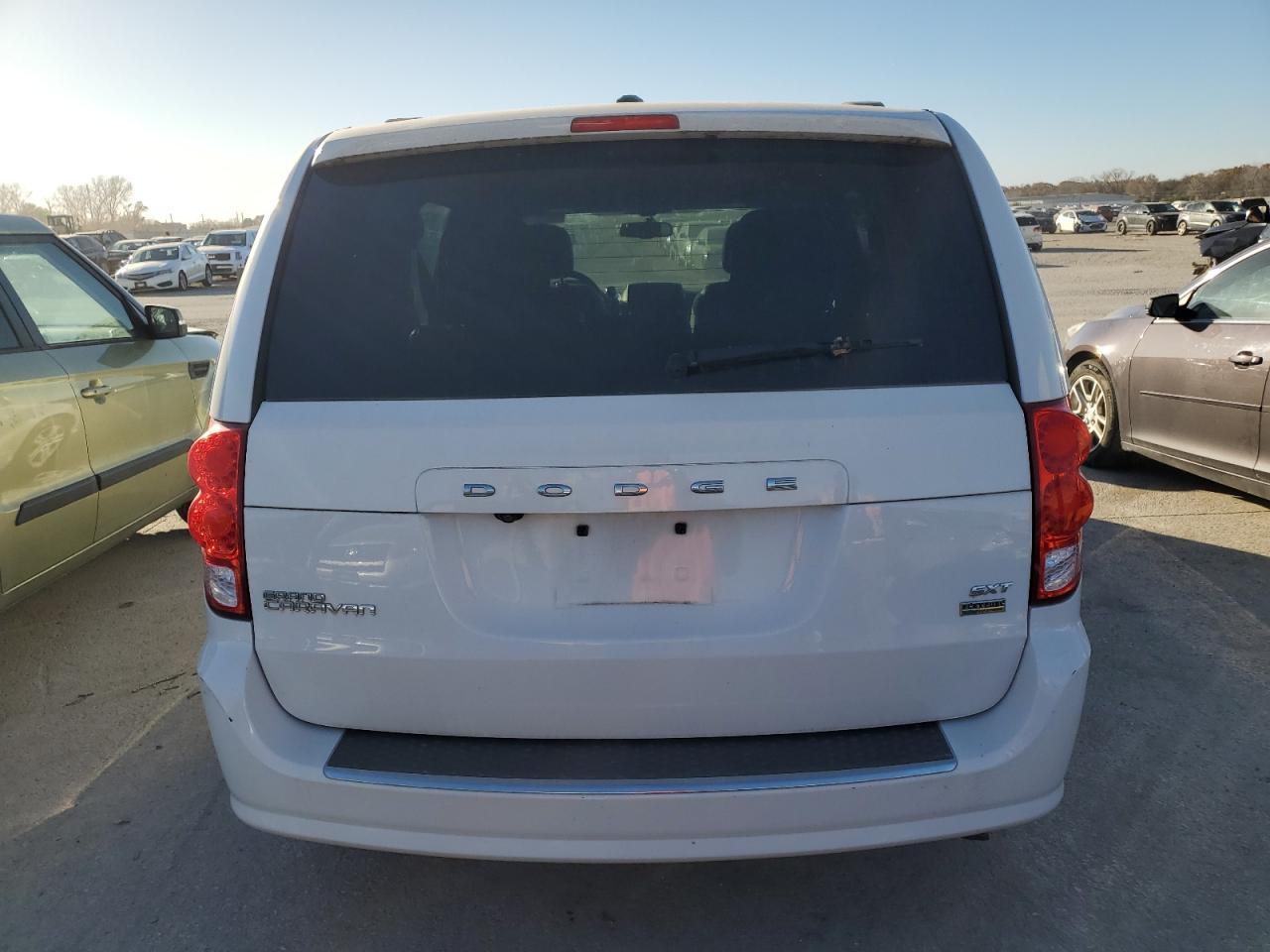 2018 Dodge Grand Caravan Sxt - Фото 6