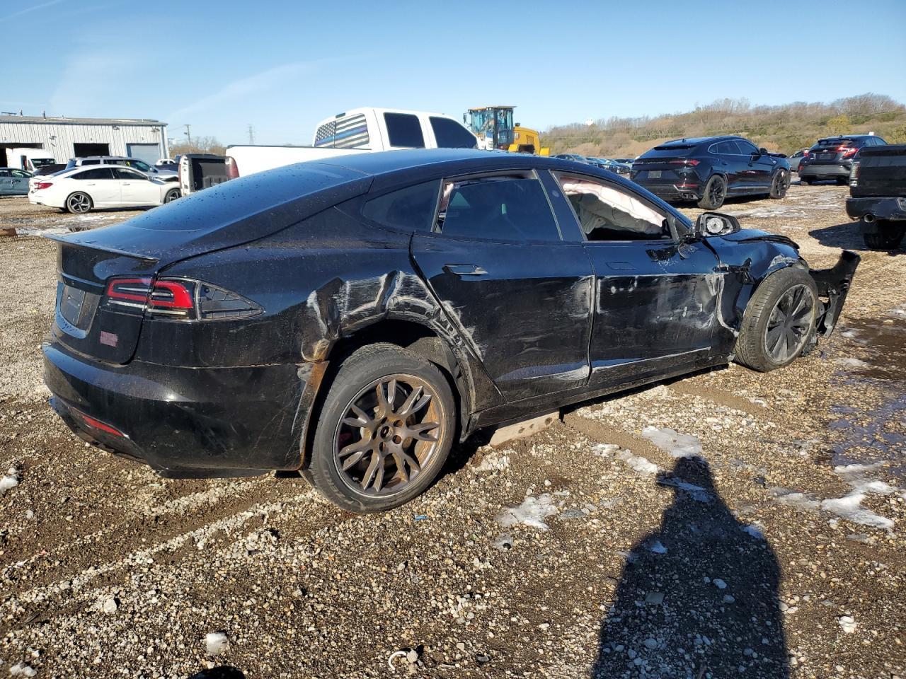 2025 Tesla Model S - Image 3