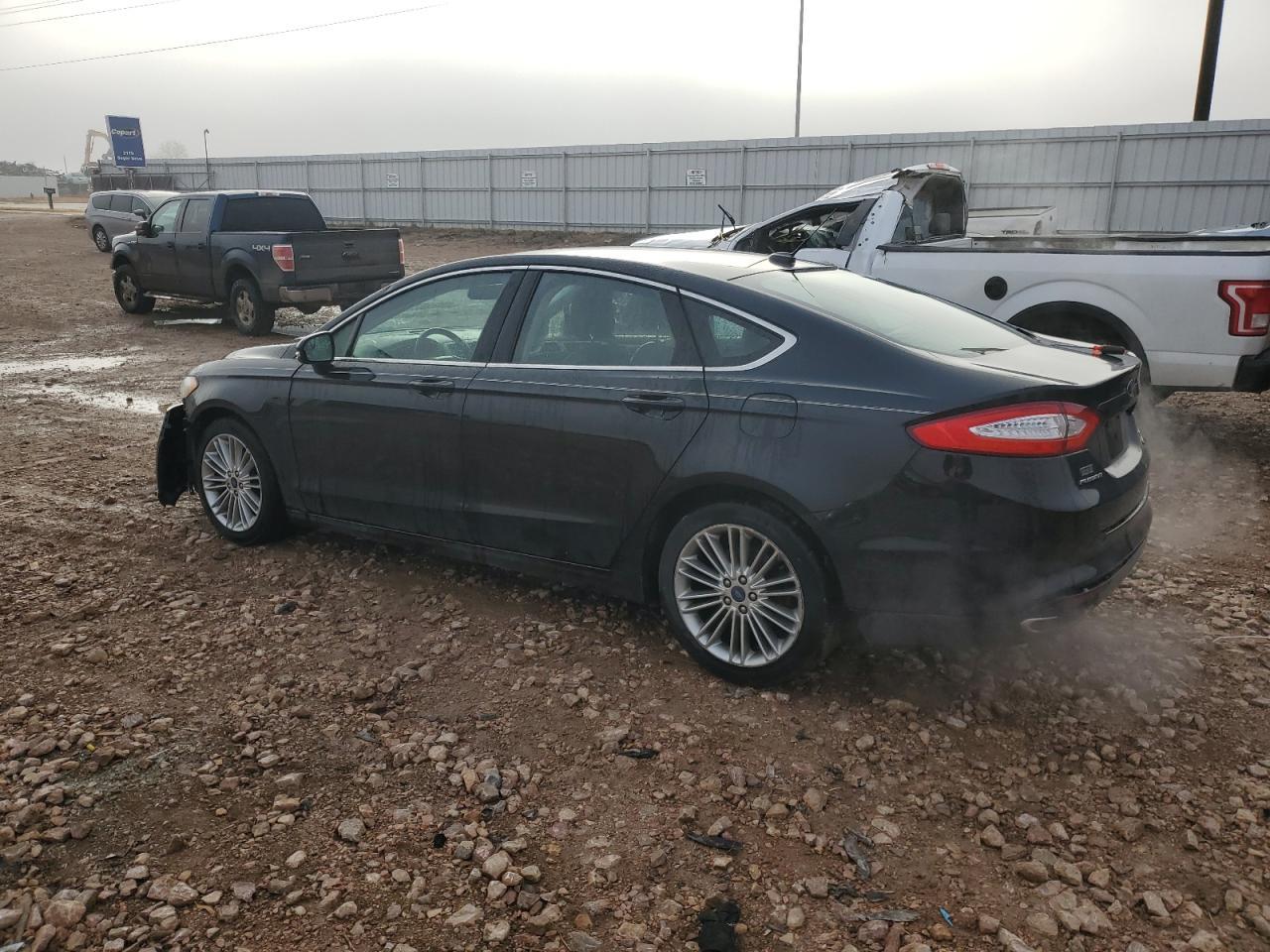 2014 Ford Fusion Se - Фото 2