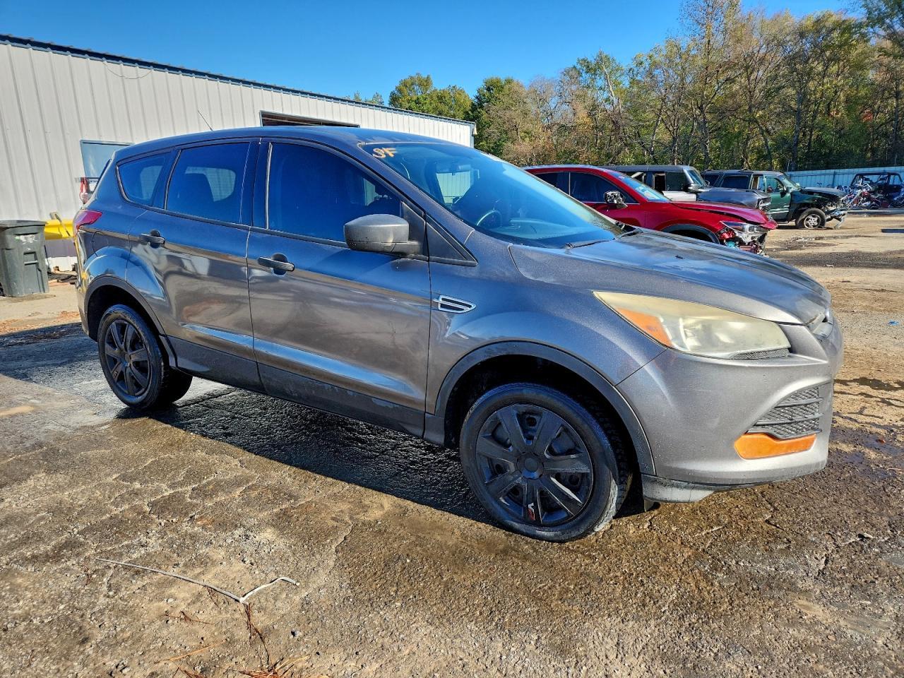 2013 Ford Escape S - Фото 4