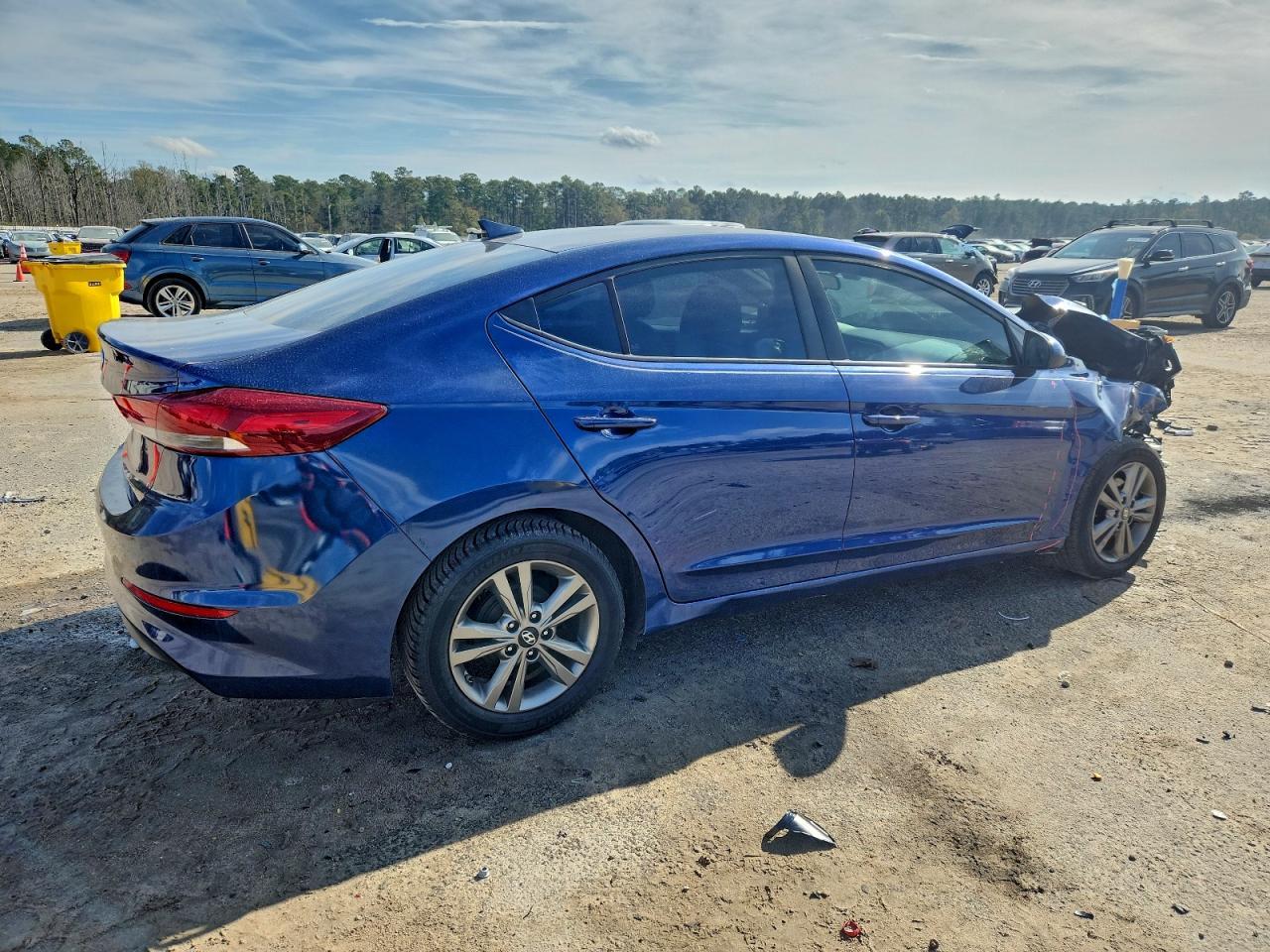 2017 Hyundai Elantra Se - Image 3