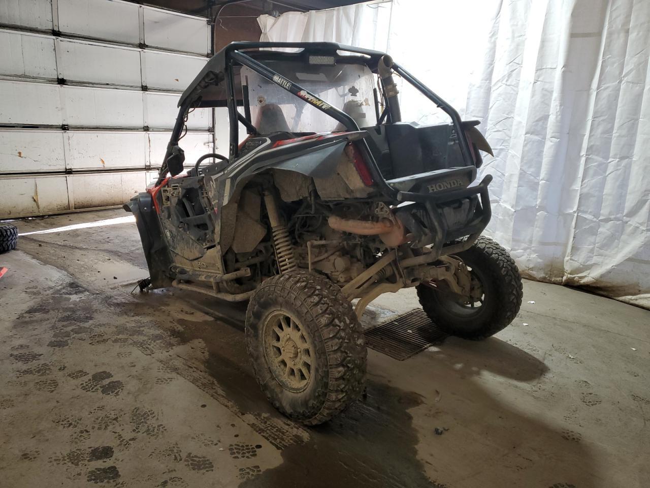2021 Honda Talon Utility Vehicle - Фото 3