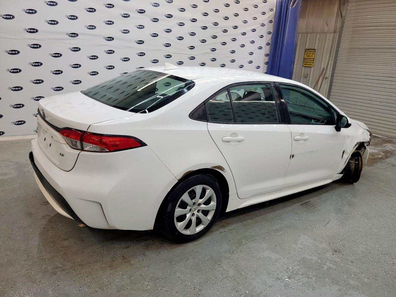 2021 Toyota Corolla Le - Image 3