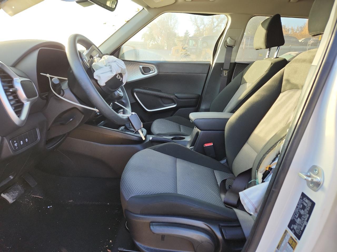 2025 Kia Soul Lx - Image 7