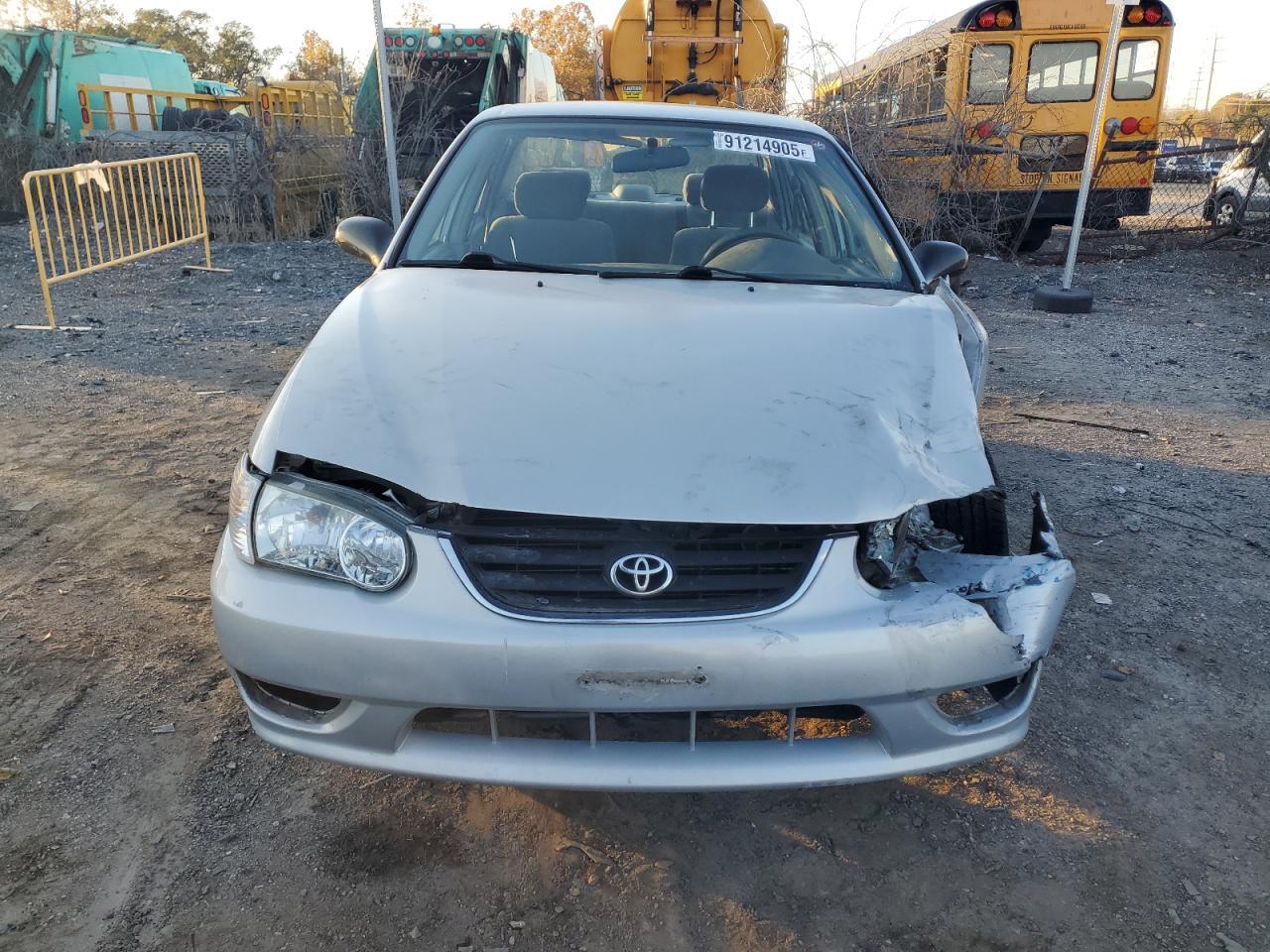 2001 Toyota Corolla Ce - Фото 5