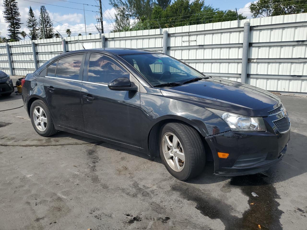 2014 Chevrolet Cruze Lt - Image 4