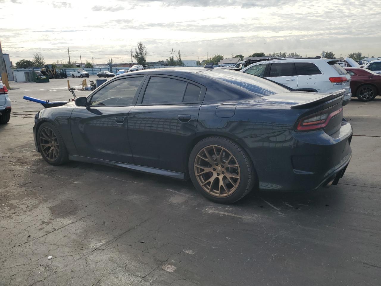 2018 Dodge Charger R/T 392 - Image 2