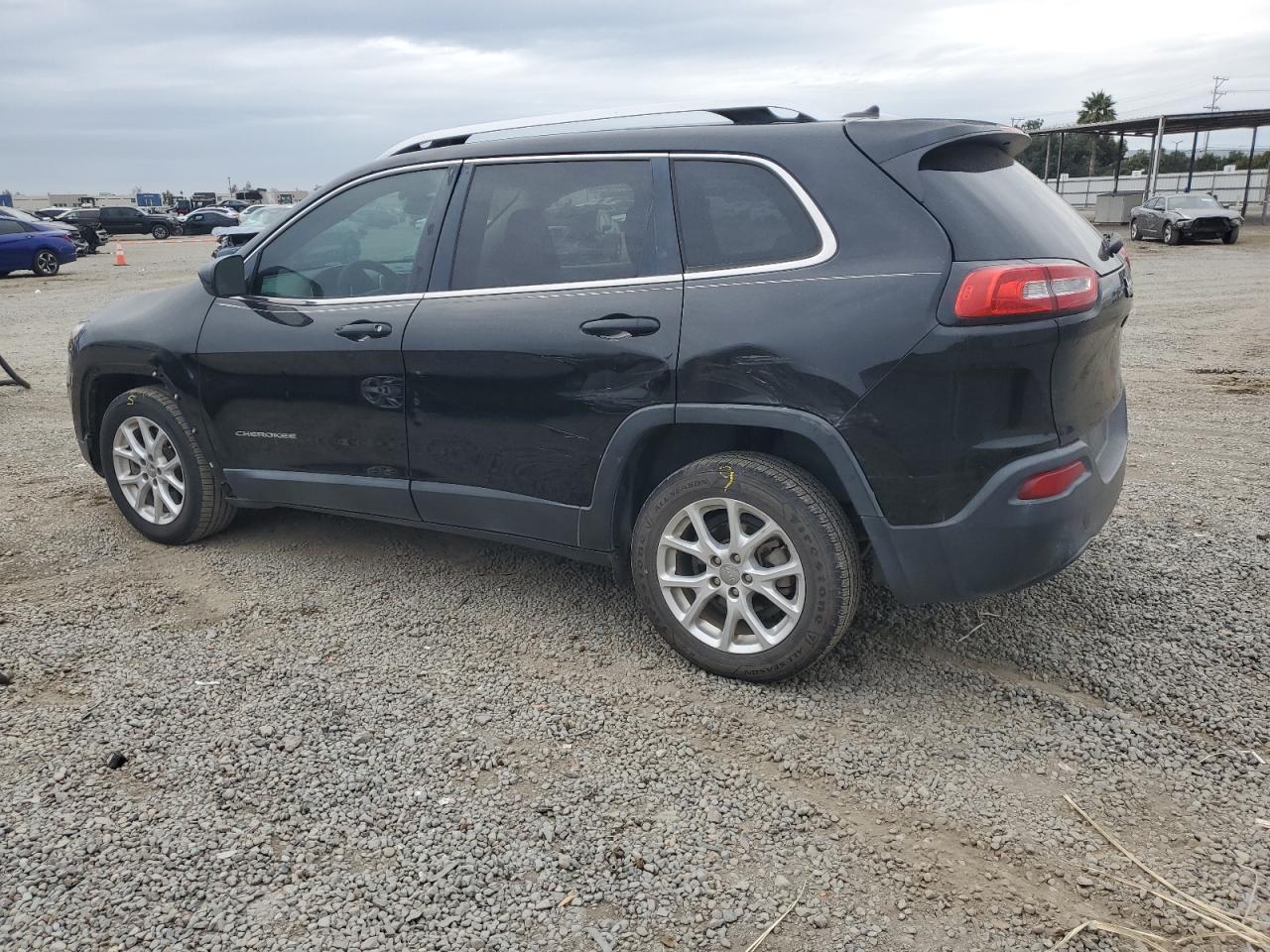 2018 Jeep Cherokee Latitude - Фото 2