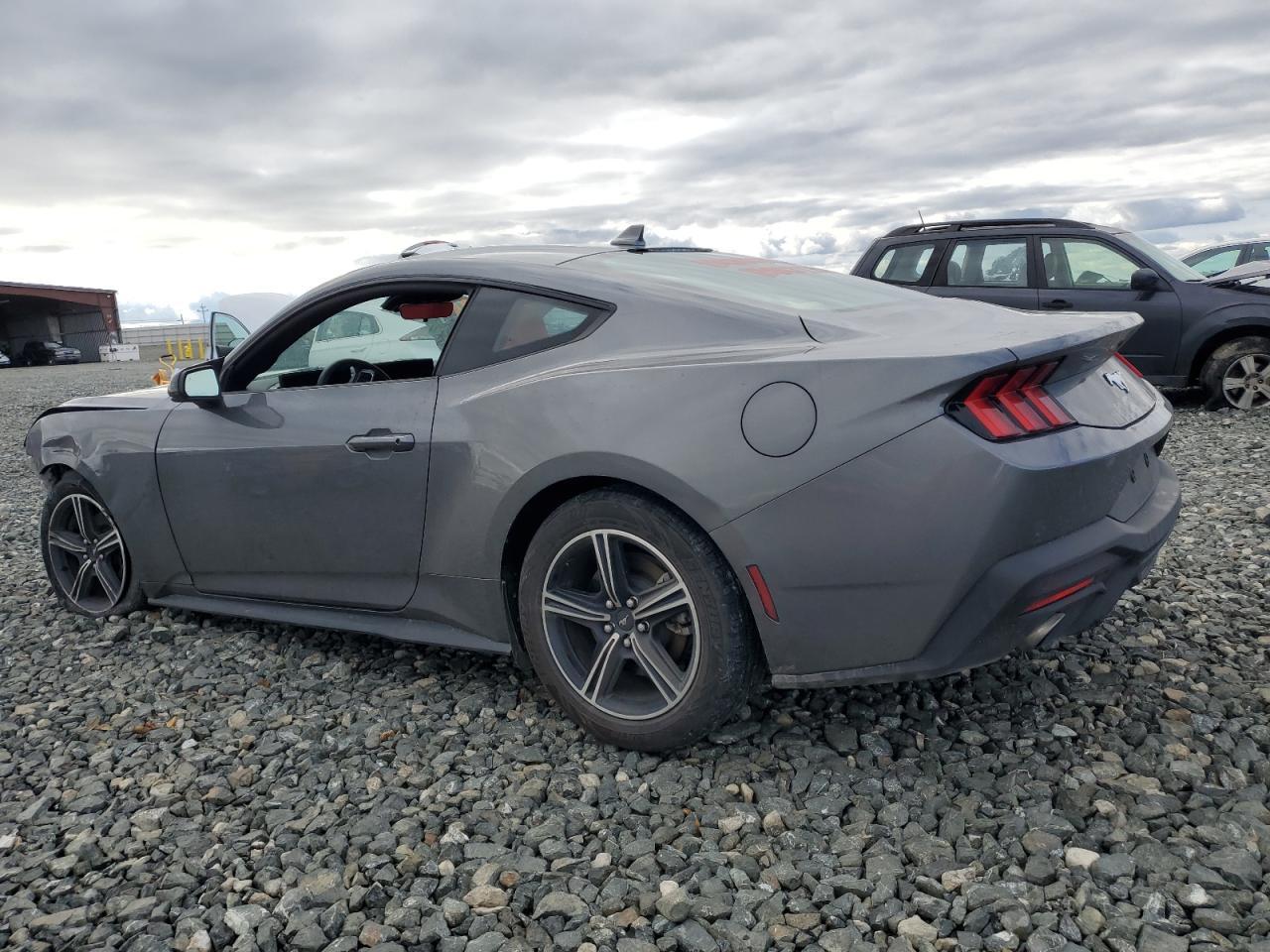 2024 Ford Mustang - Image 2