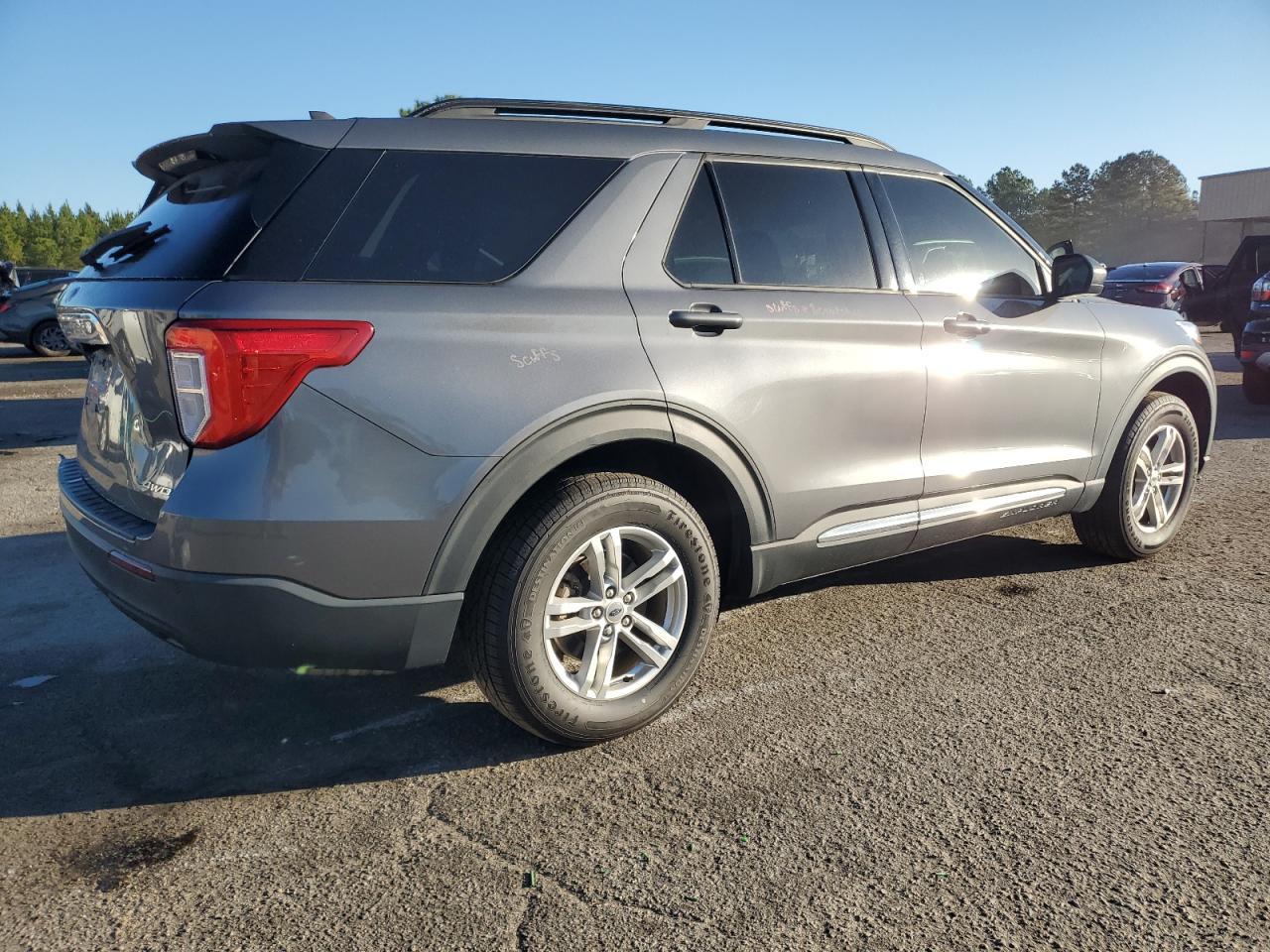 2022 Ford Explorer Xlt - Фото 3