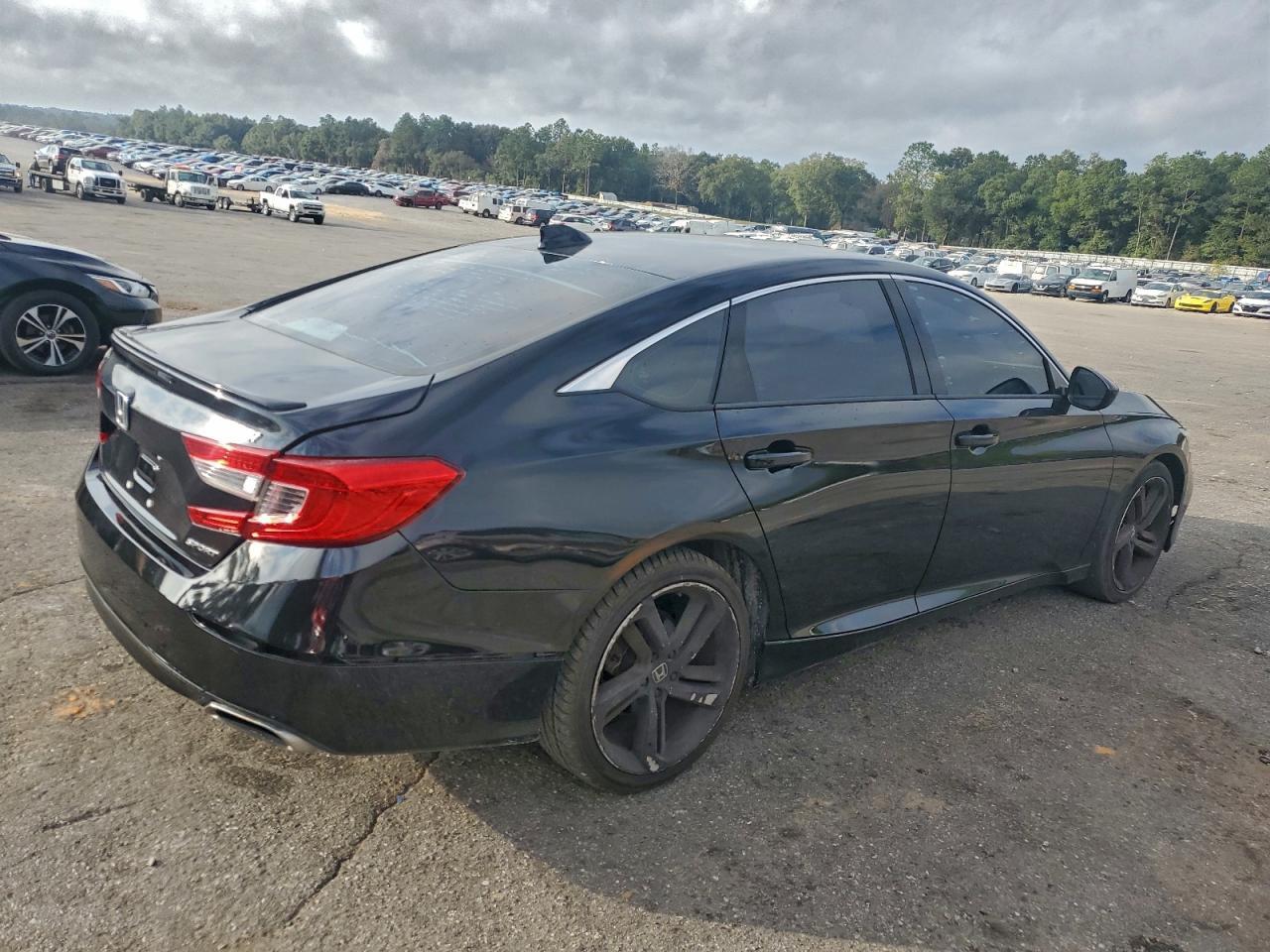 2018 Honda Accord Sport - Фото 3