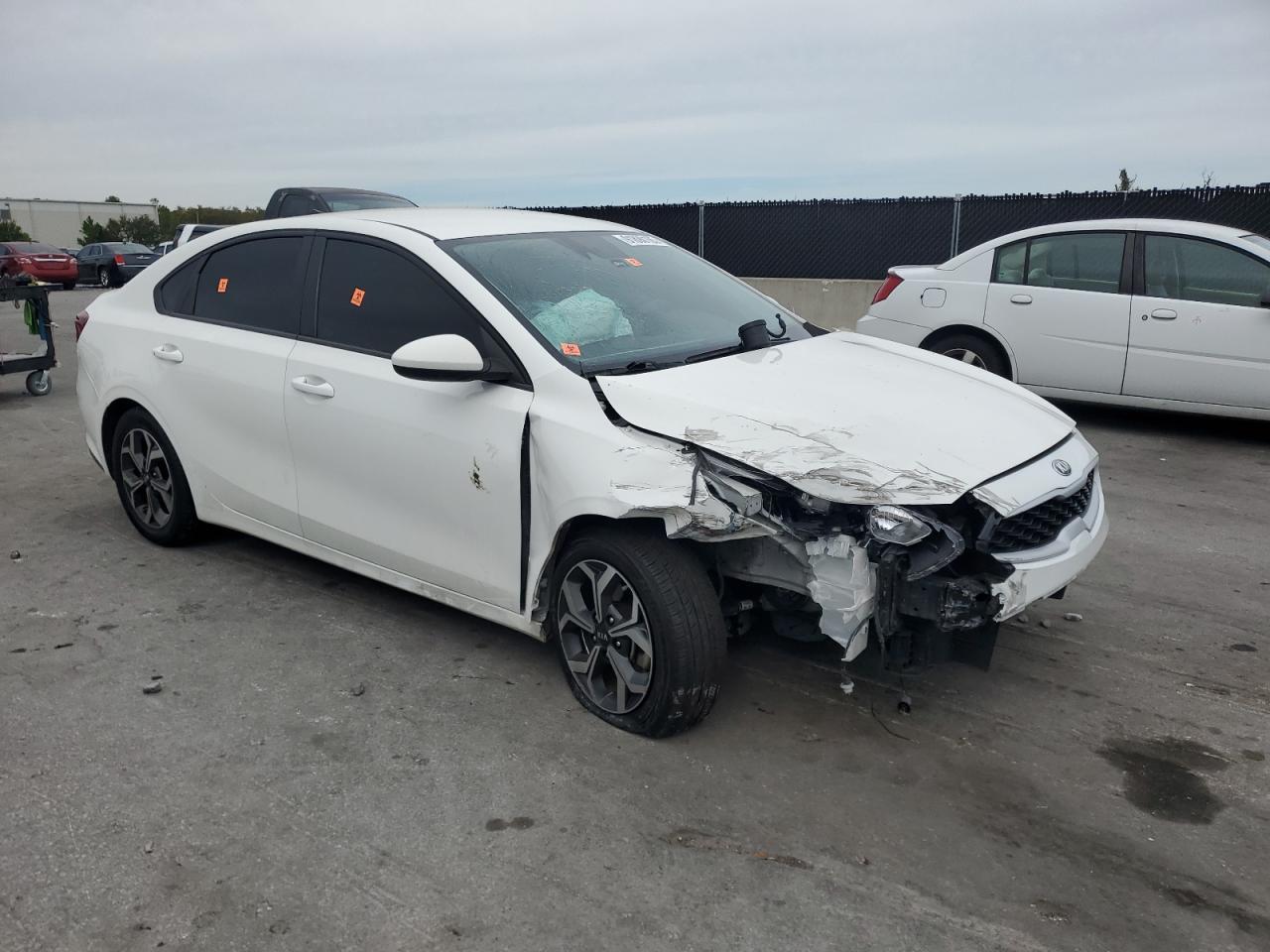 2021 Kia Forte Fe - Image 4