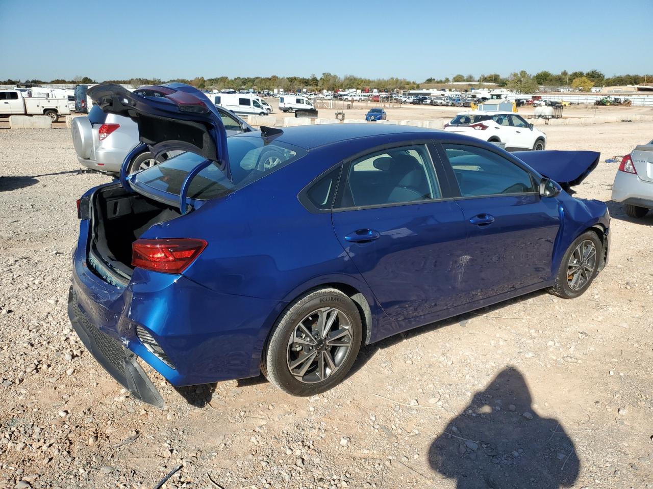 2024 Kia Forte Lx - Фото 3