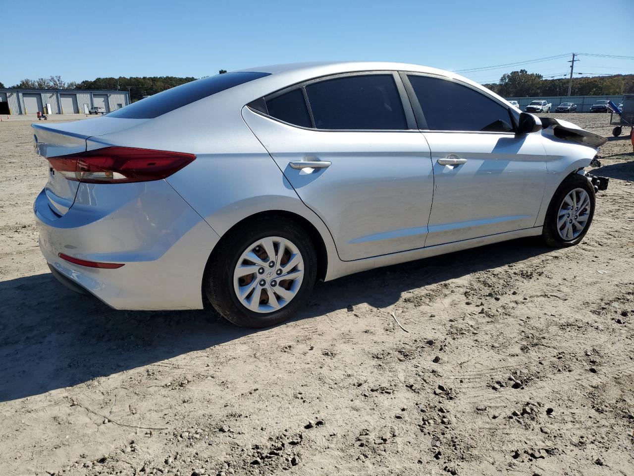 2018 Hyundai Elantra Se - Image 3