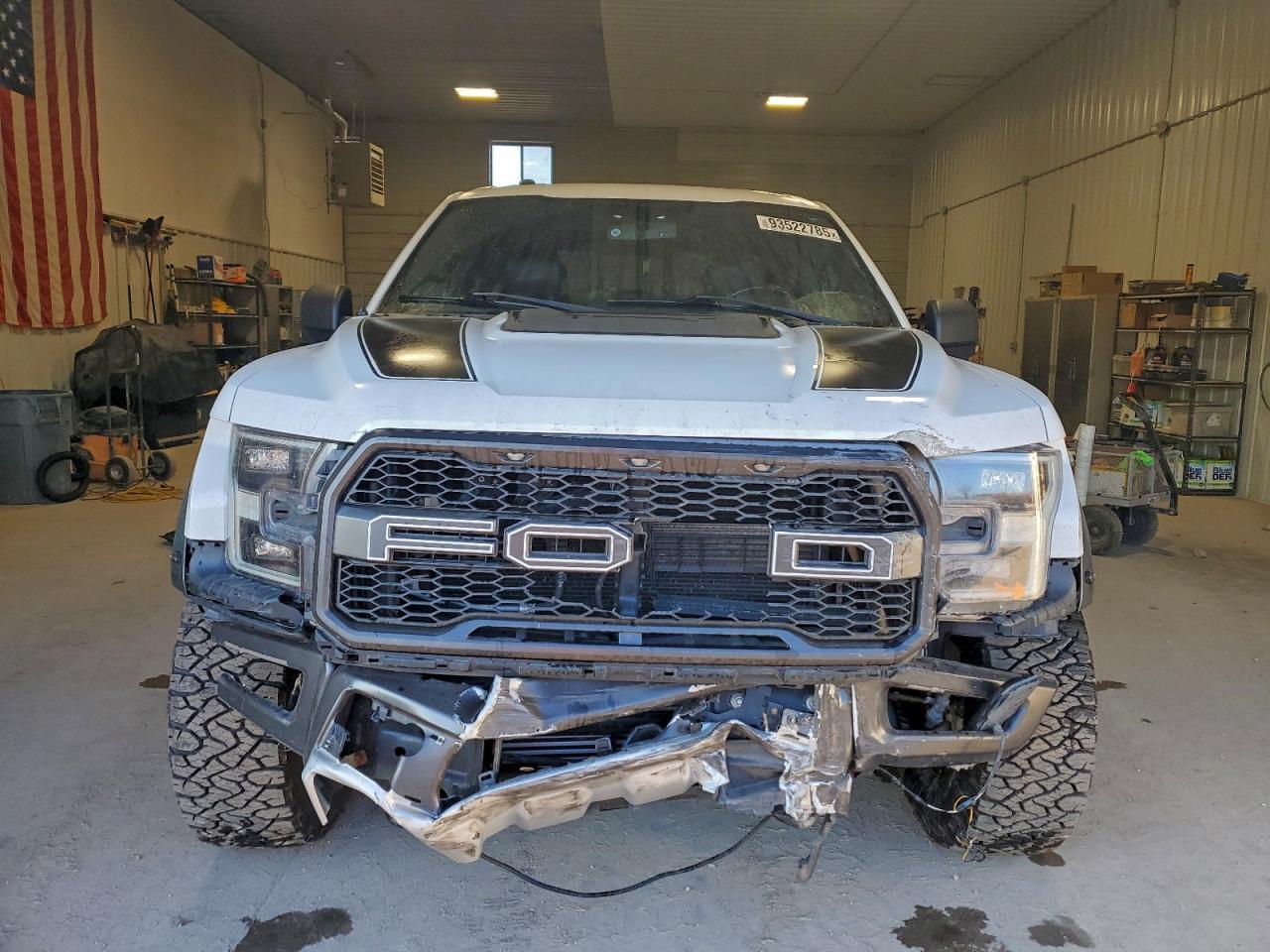 2017 Ford F150 Raptor - Image 5