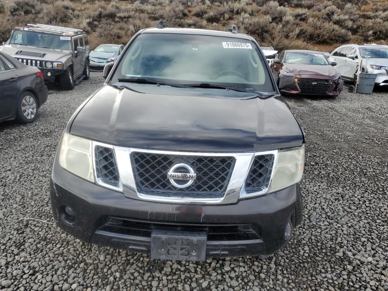 2012 Nissan Pathfinder S - Image 5