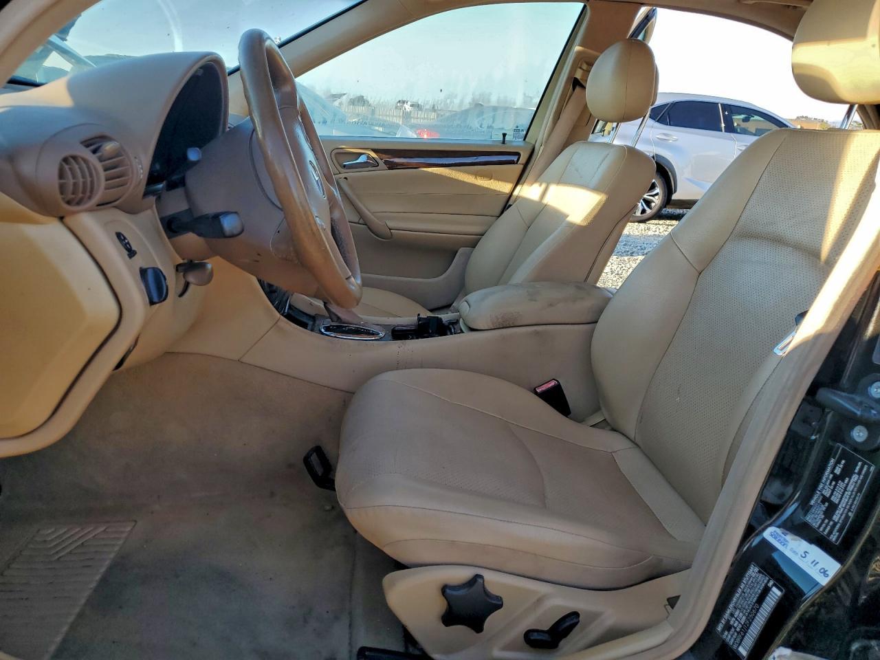 2002 Mercedes-Benz C 240 - Фото 7