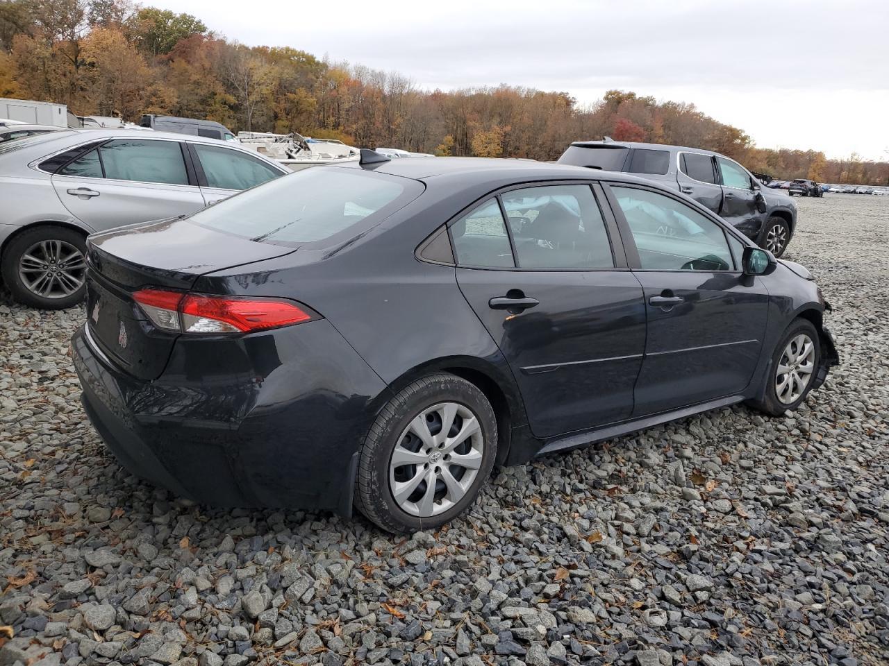2020 Toyota Corolla Le - Image 3
