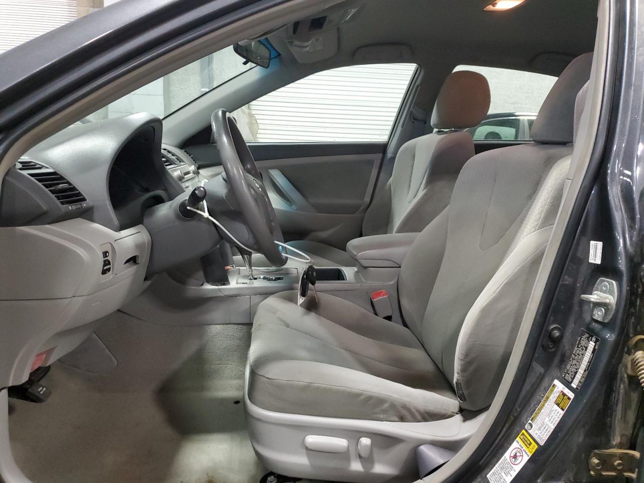 2009 Toyota Camry Base - Image 7