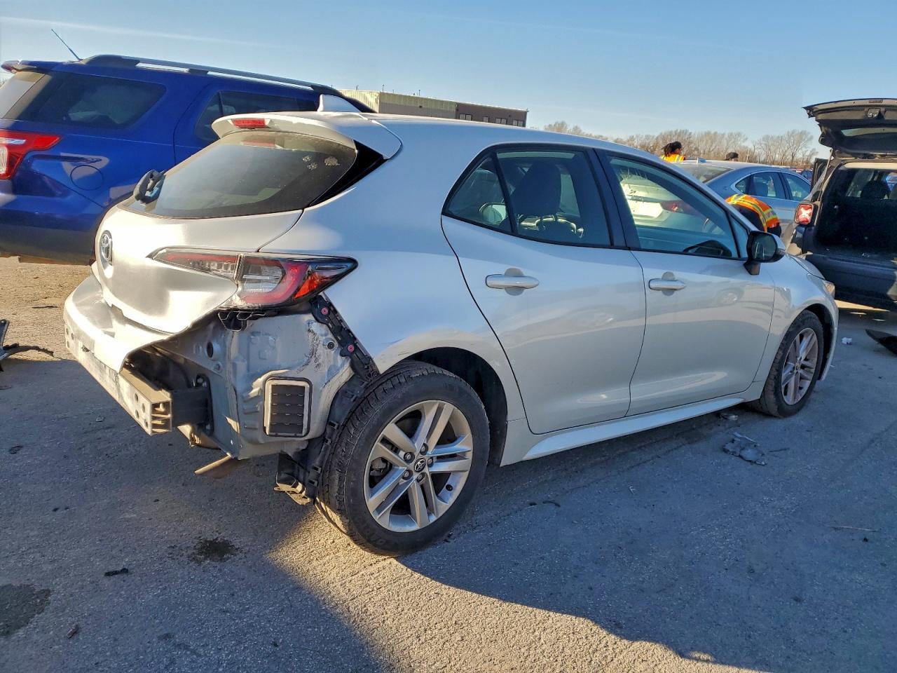 2021 Toyota Corolla Se - Image 3