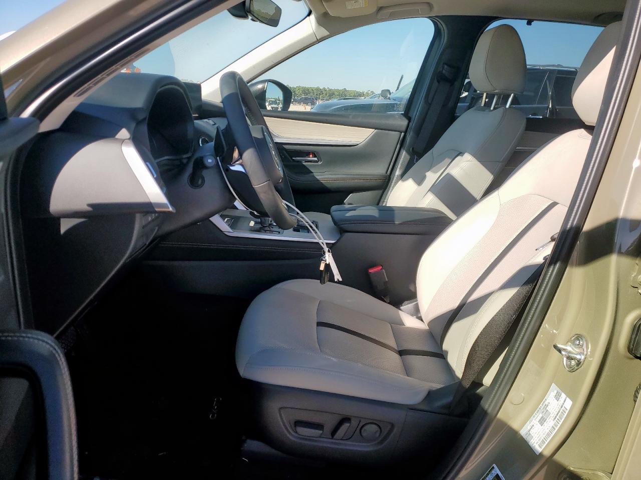 2025 Mazda Cx-70 Preferred - Image 7