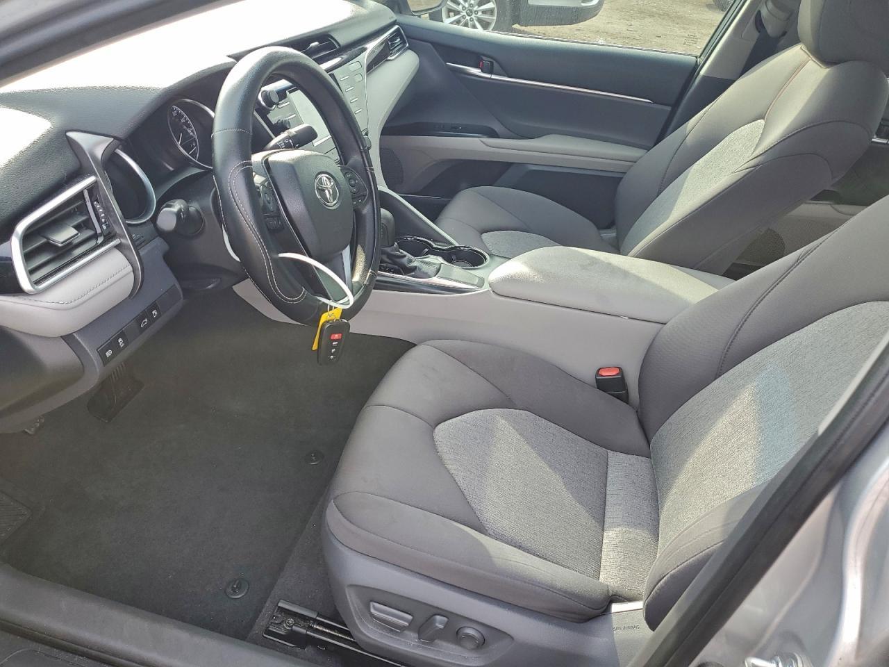 2018 Toyota Camry L - Фото 7