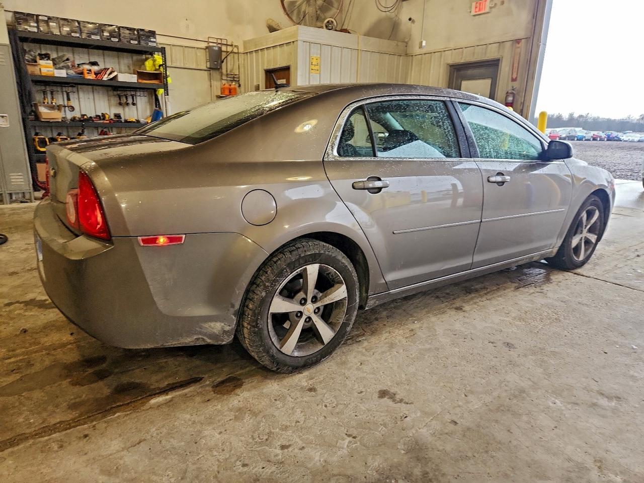 2011 Chevrolet Malibu 1Lt - Image 3