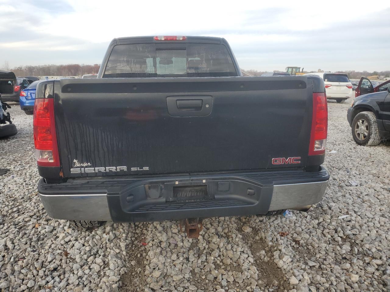 2008 GMC Sierra K1500 - Image 6