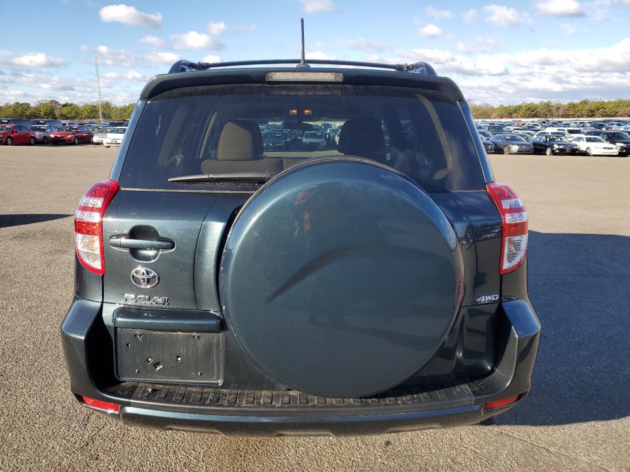 2012 Toyota Rav4 - Image 6