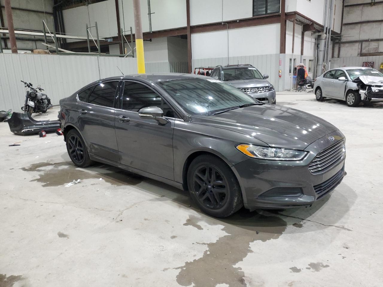 2016 Ford Fusion Se - Фото 4