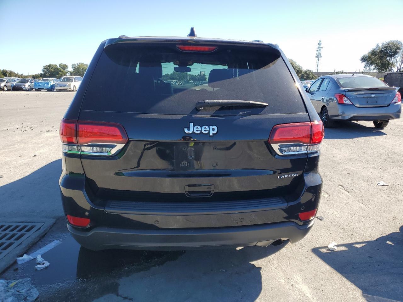 2022 Jeep Grand Cherokee Laredo E - Фото 6