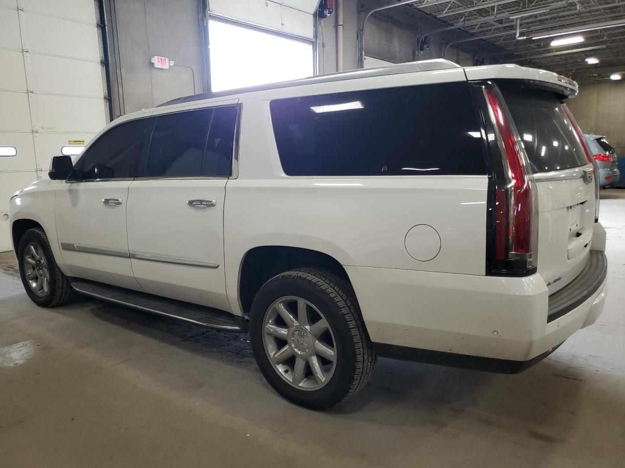 2020 Cadillac Escalade Esv Premium Luxury - Image 2