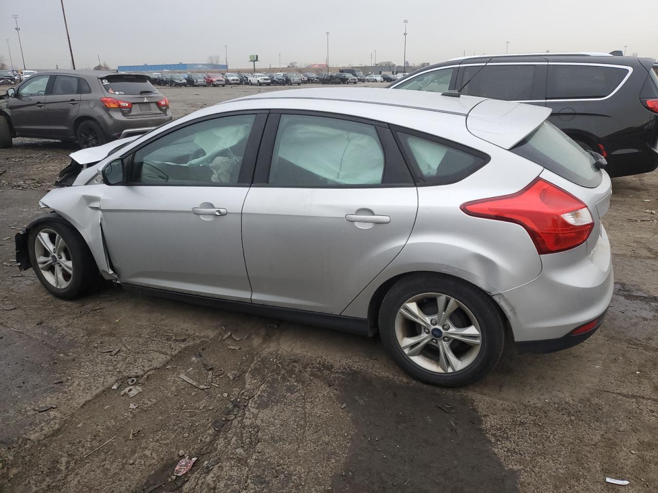 2014 Ford Focus Se - Image 2
