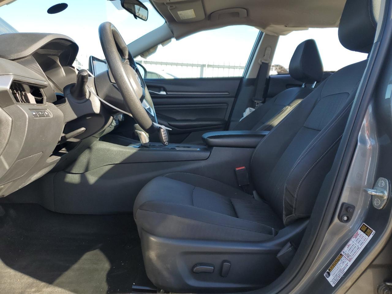 2020 Nissan Altima S - Фото 7