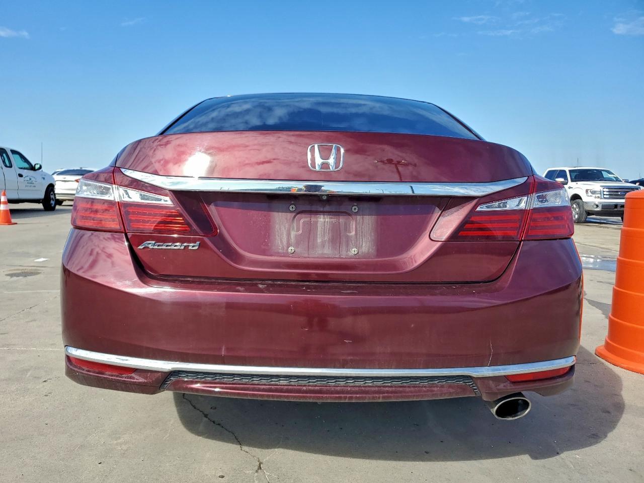 2017 Honda Accord Lx - Фото 6