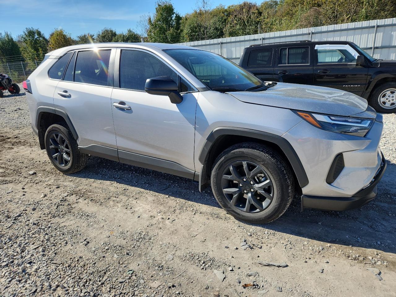 2023 Toyota Rav4 Le - Фото 4