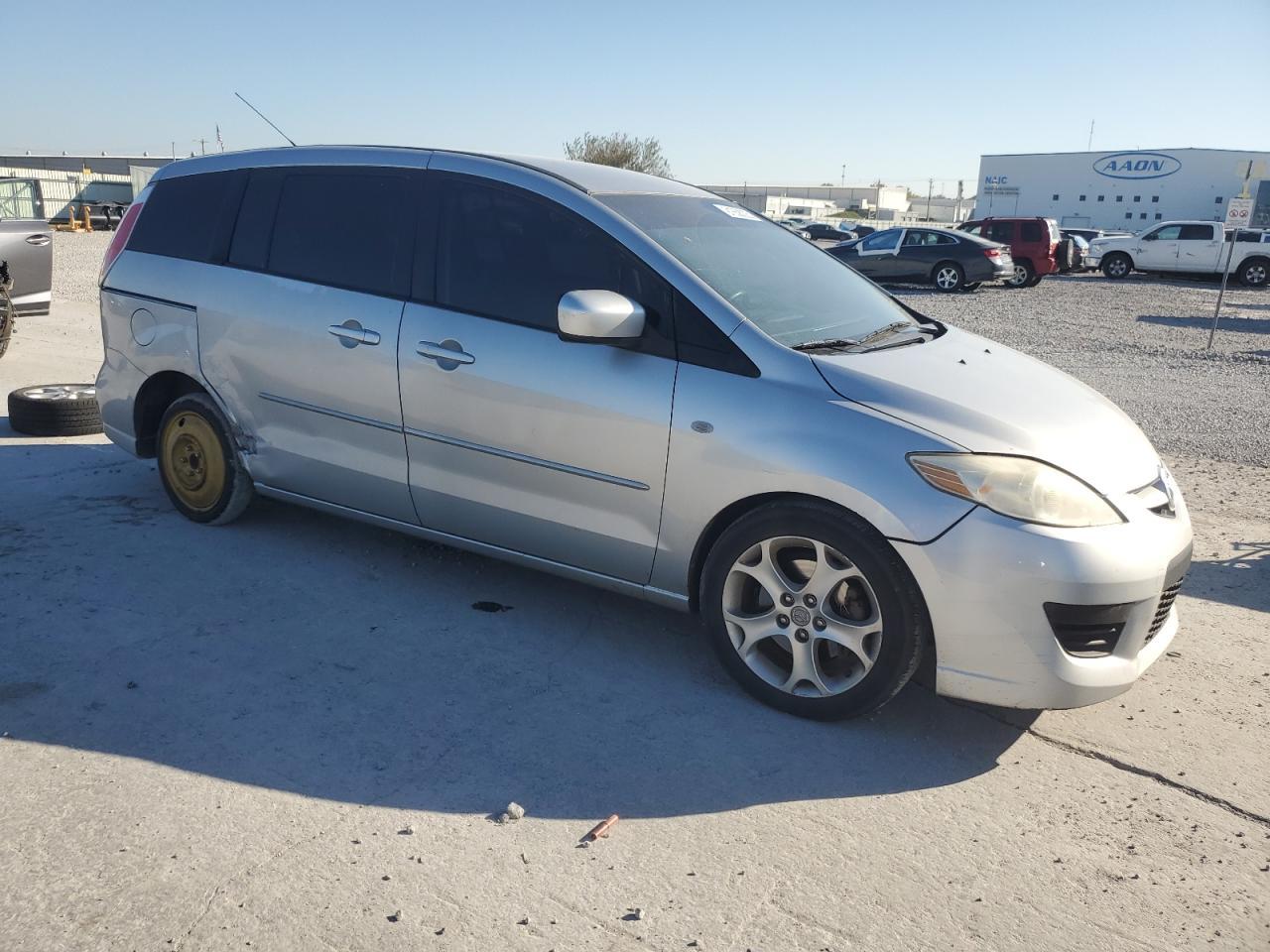 2009 Mazda 5 - Image 4