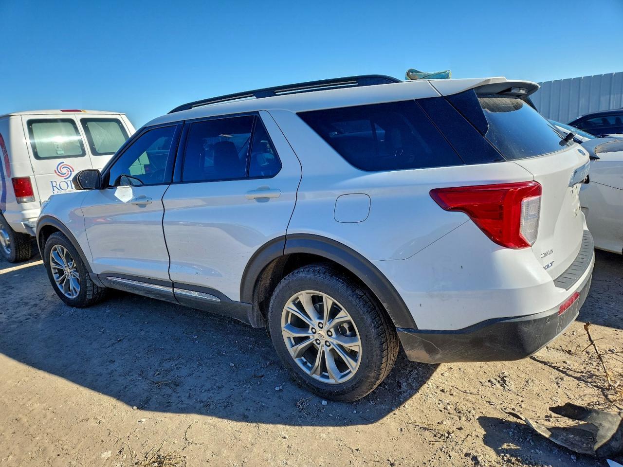 2020 Ford Explorer Xlt - Image 2