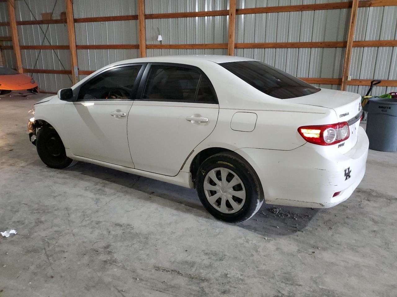 2011 Toyota Corolla Base - Фото 2