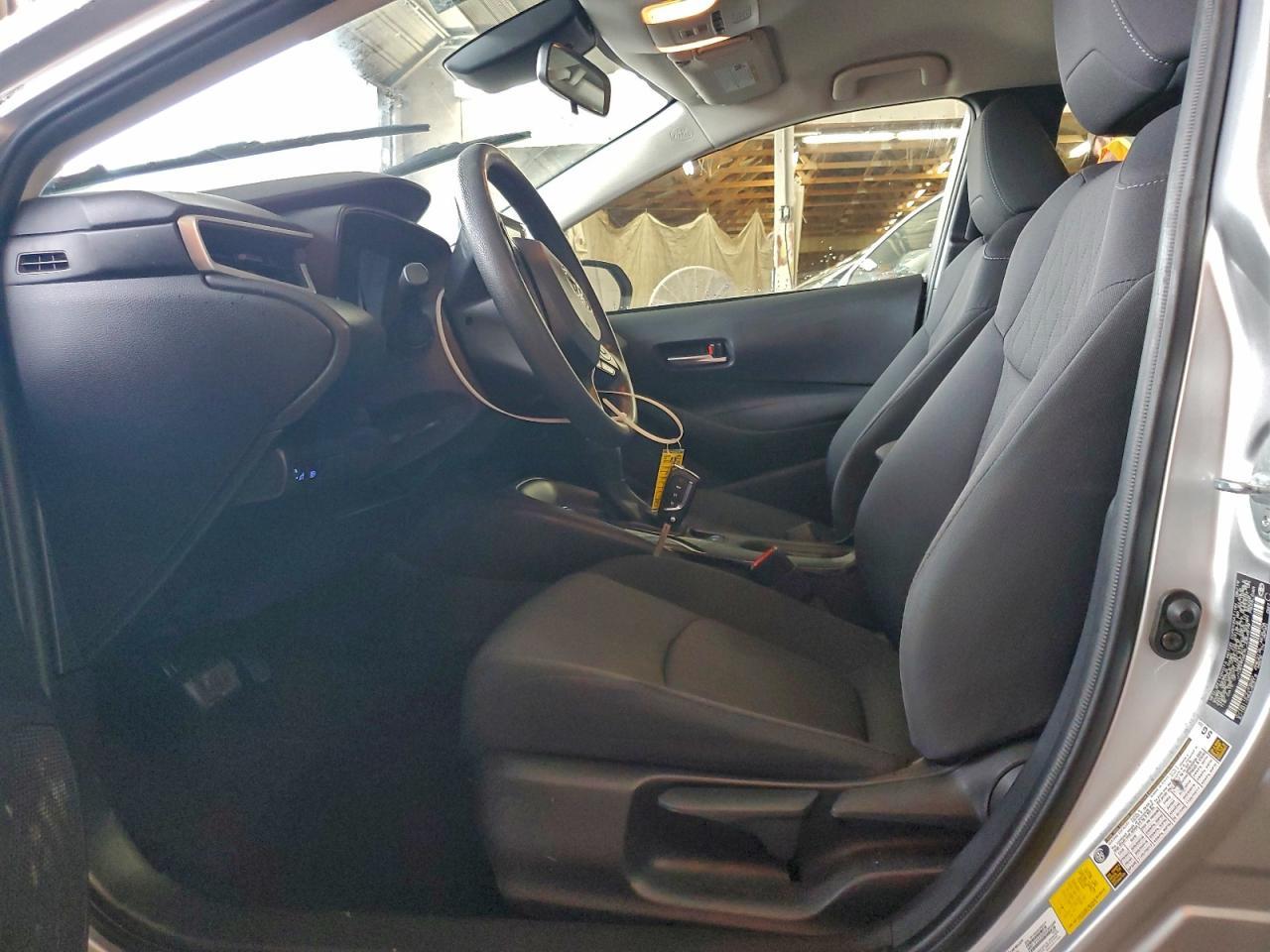 2020 Toyota Corolla Le - Image 7