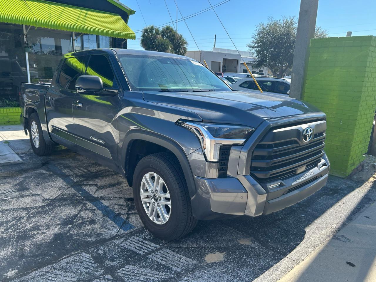 2023 Toyota Tundra Crewmax Sr