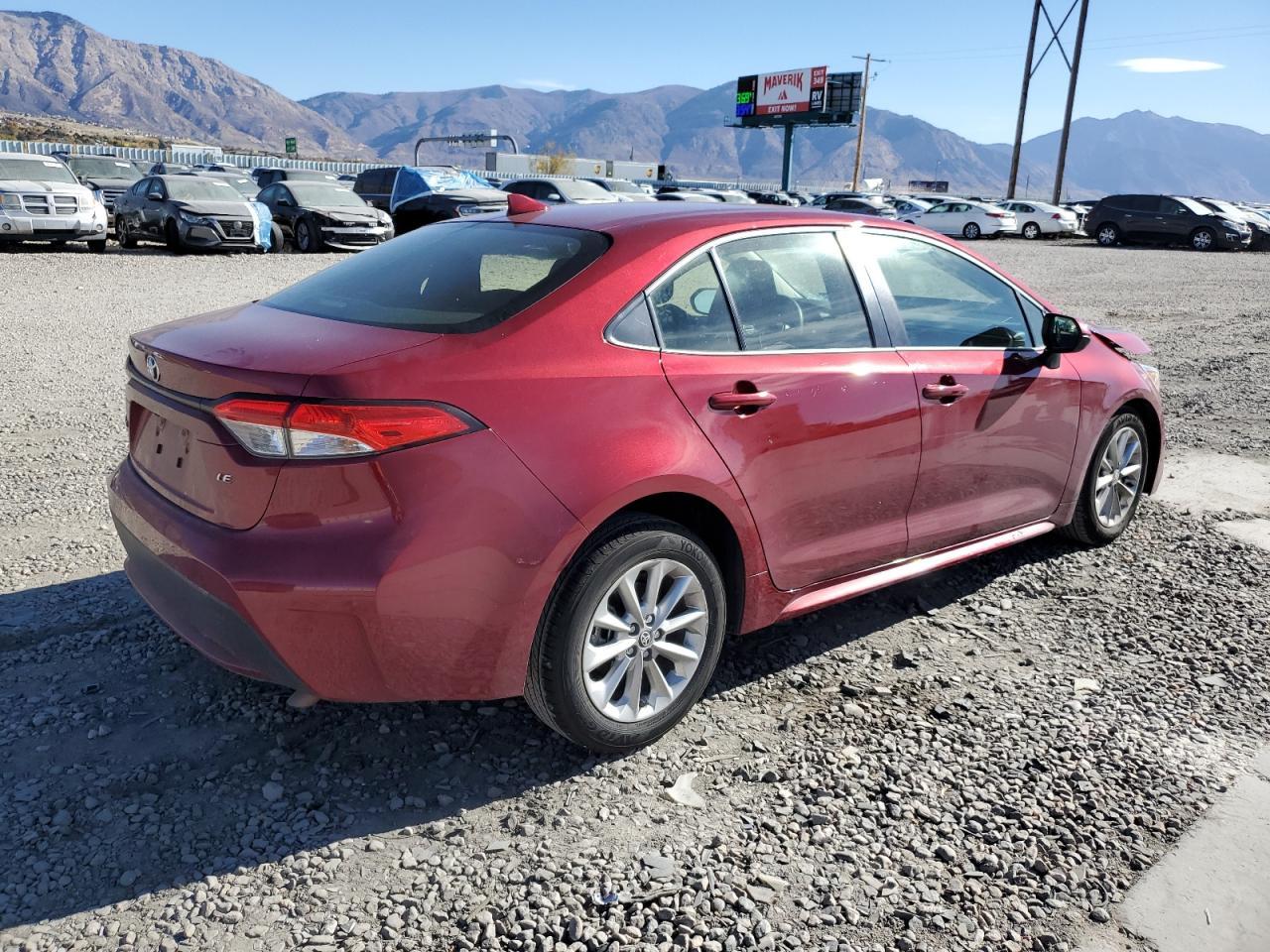 2022 Toyota Corolla Le - Фото 3