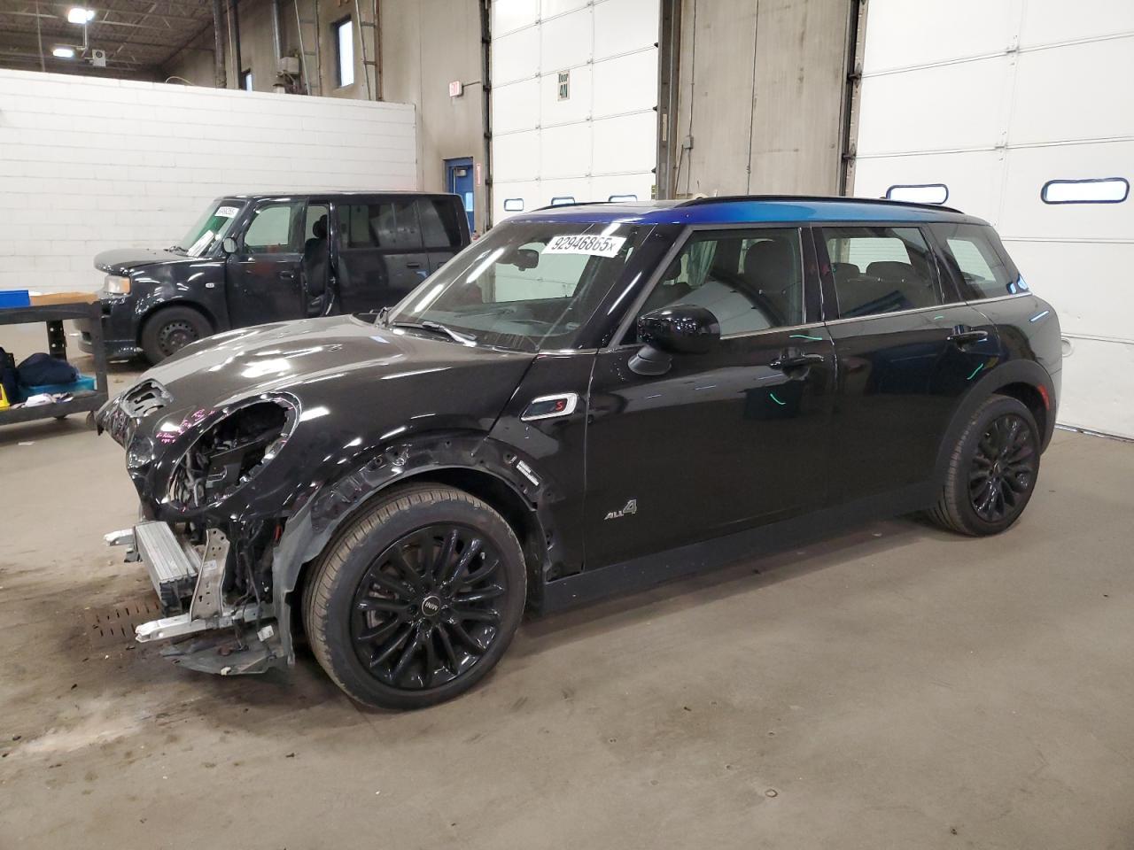 2022 Mini Cooper S Clubman All4