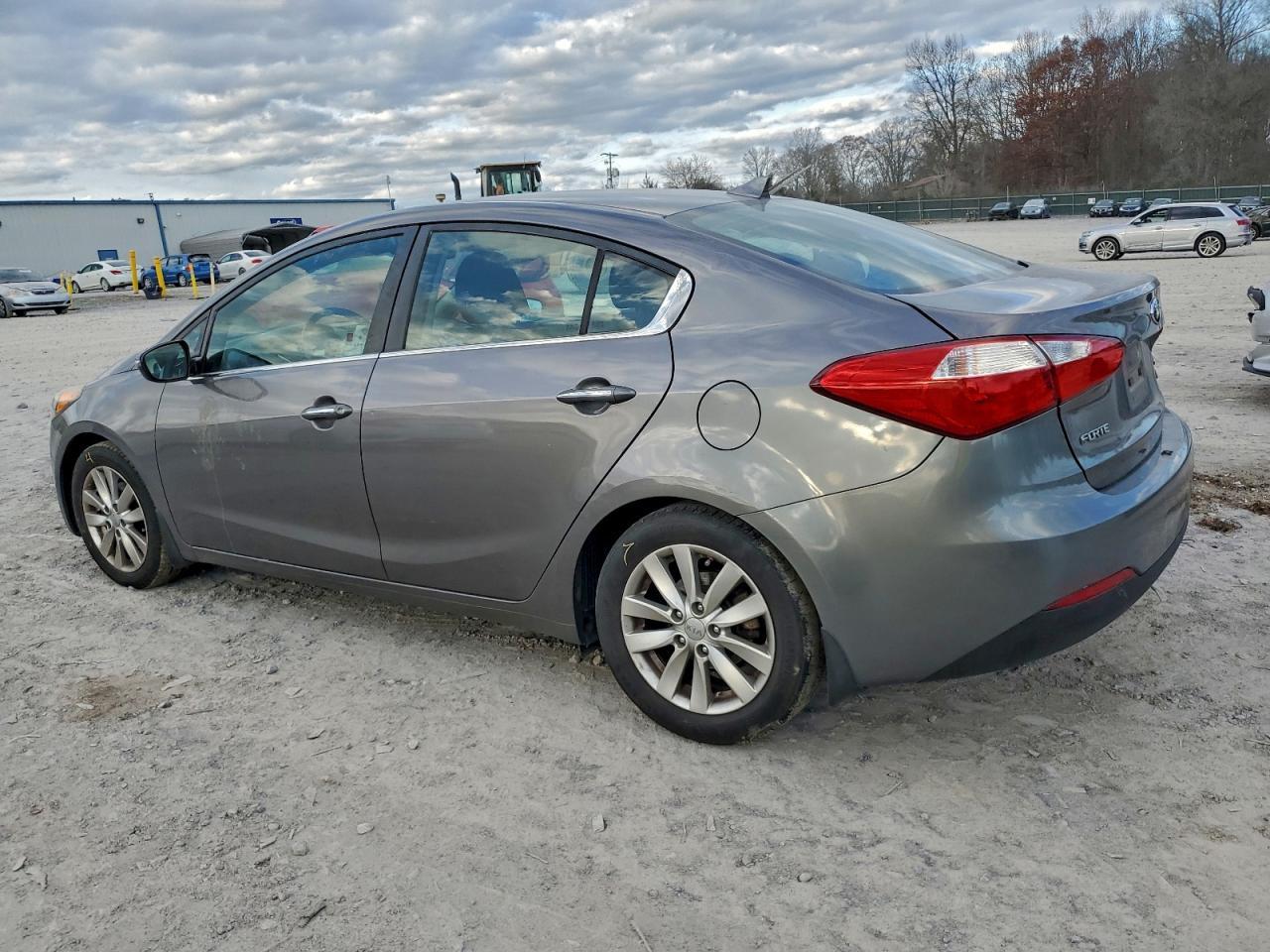 2015 Kia Forte Ex - Фото 2
