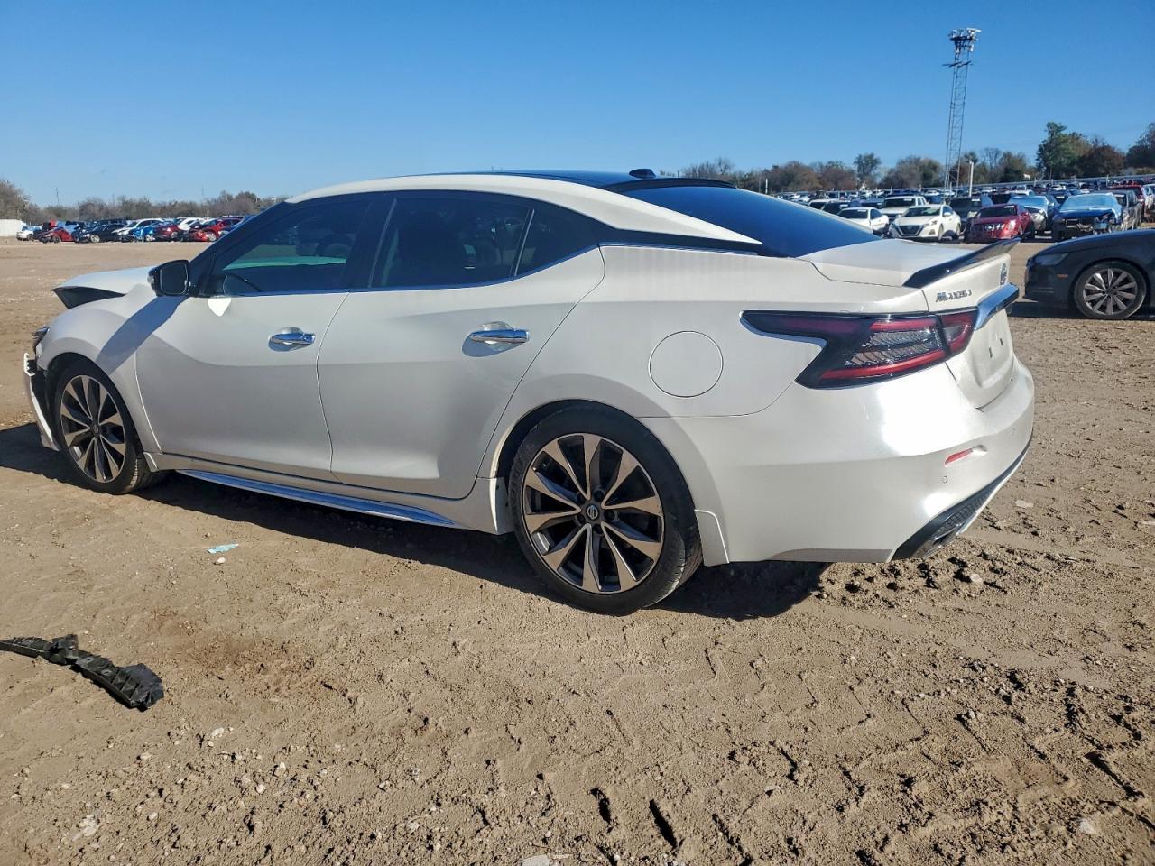 2019 Nissan Maxima S - Фото 2