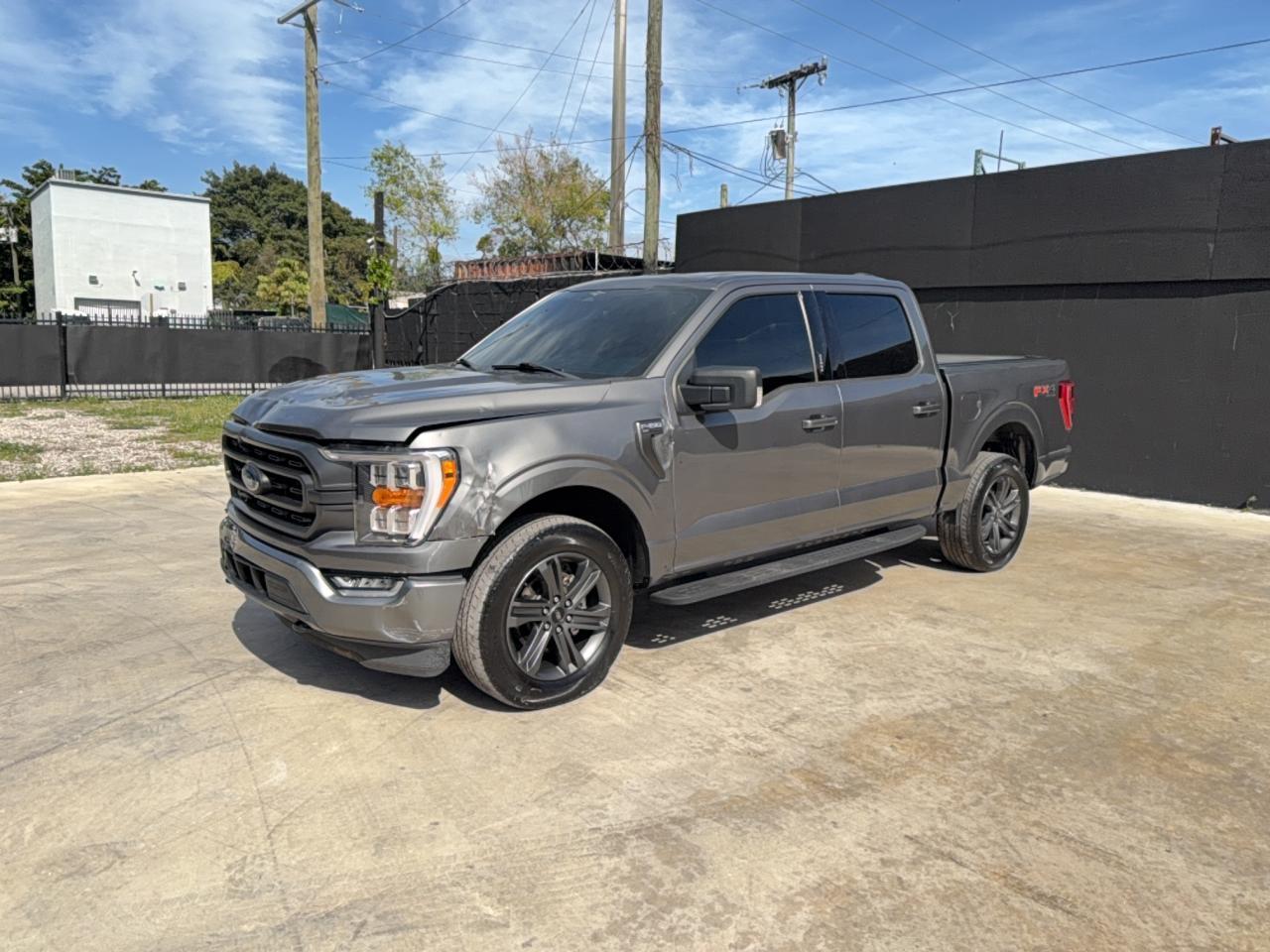 2023 Ford F150 Supercrew - Фото 2